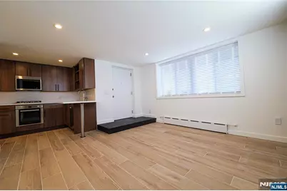 116 Beverwyck Road 8 #8, Parsippany, NJ 07034 - Photo 1