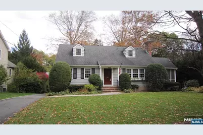 14 Beechwood Road, Ho Ho Kus, NJ 07423 - Photo 1