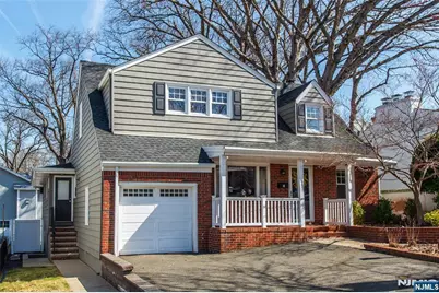 7 Kipp Avenue, Hasbrouck Heights, NJ 07604 - Photo 1