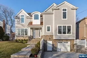 11 Lee Pl, Bergenfield, NJ 07621 - Photo 1