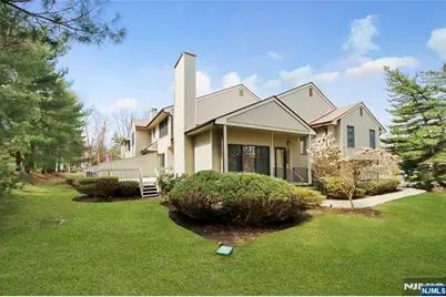 6 Valen Court, Franklin Lakes, NJ 07417 - Photo 1
