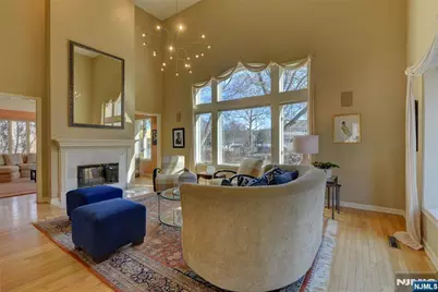 31 N Turnberry Road, Little Falls Township, NJ 07424 - Photo 1