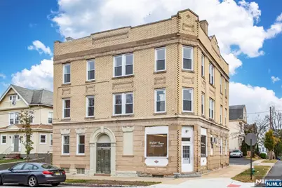 129 Maple Avenue 4 #4, Montclair, NJ 07042 - Photo 1