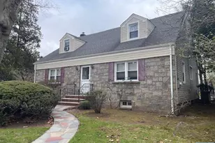 1249 W Laurelton Pkwy, Teaneck Township, NJ 07666 - Photo 1