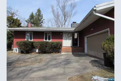 18 Chandler Drive, Wayne, NJ 07470 - Photo 1