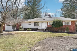 8 Sparrowbush Rd, Mahwah, NJ 07430 - Photo 1