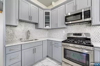 61 Maple Avenue 1 #1, East Orange, NJ 07018 - Photo 1