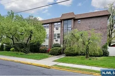 199 Bergen Turnpike 2K #2K, Ridgefield Park, NJ 07660 - Photo 1