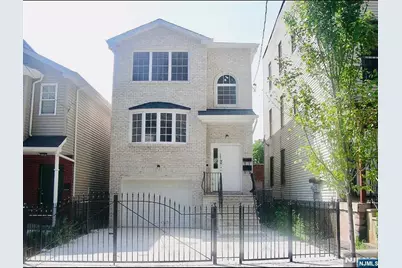 82 N 11th Street, Newark, NJ 07107 - Photo 1