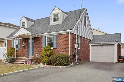 19 15th Avenue, Elmwood Park, NJ 07407 - Photo 1