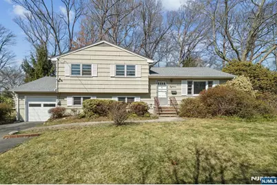 18 Clinton Place, Woodcliff Lake, NJ 07677 - Photo 1