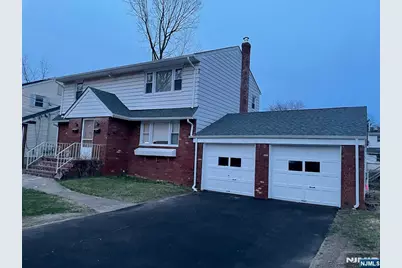 385 Greenwich Street, Bergenfield, NJ 07621 - Photo 1