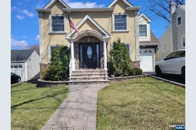 29 Jefferson Avenue, Hasbrouck Heights, NJ 07604 - Photo 1
