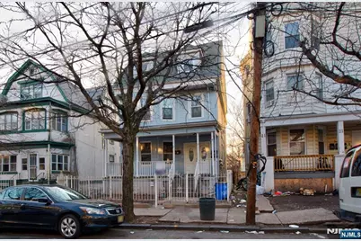 17-19-19 Chelsea Avenue, Newark, NJ 07106 - Photo 1