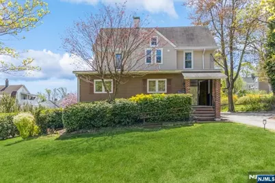 15 Hibben Place 2 #2, Clifton, NJ 07043 - Photo 1