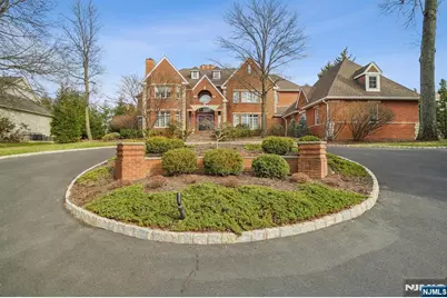 3 Windermere Court, Livingston, NJ 07039 - Photo 1