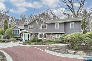 497 Island Way, Franklin Lakes, NJ 07417 - Photo 1