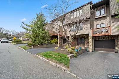 238 Woodland Drive 7 #7, Woodland Park, NJ 07424 - Photo 1