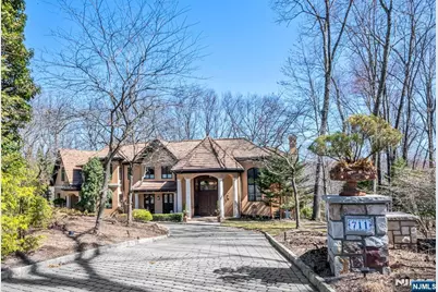 711 Dakota Trail, Franklin Lakes, NJ 07417 - Photo 1