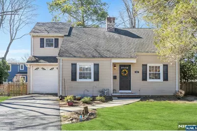 412 Oxford Court, Ridgewood, NJ 07450 - Photo 1
