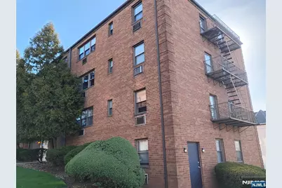 60 Vanderbeck Place 3D #3D, Hackensack, NJ 07601 - Photo 1