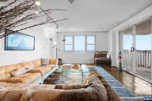 555 North Ave 22R, Fort Lee, NJ 07024 - Photo 1