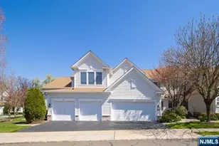 62 Buckthorn Ct, Paramus, NJ 07652 - Photo 1