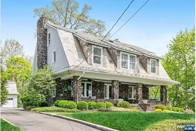 33 Barrington Road, Ridgewood, NJ 07450 - Photo 1