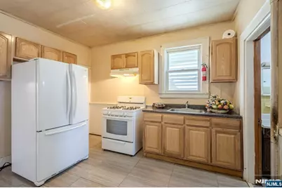 77 Merchant Street, Newark, NJ 07105 - Photo 1