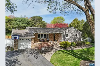 27 Ell Road, Hillsdale, NJ 07642 - Photo 1