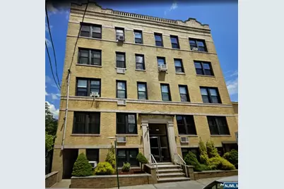 287 Lawton Avenue, Cliffside Park, NJ 07010 - Photo 1