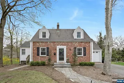 19 Linwood Avenue, Midland Park, NJ 07432 - Photo 1