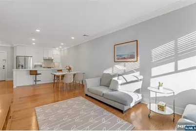 28 Bright Street 3F #3F, Jersey City, NJ 07302 - Photo 1