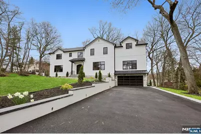 32 Hurley Avenue, Wyckoff Township, NJ 07481 - Photo 1