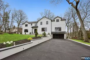 32 Hurley Ave, Wyckoff Township, NJ 07481 - Photo 1