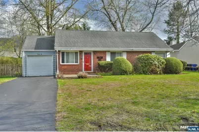 25 E Gramercy Place, Glen Rock, NJ 07452 - Photo 1