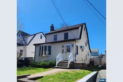 194 Elder Avenue, Bergenfield, NJ 07621 - Photo 1