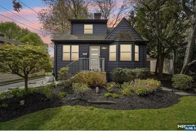 120 Gordon Avenue, Tenafly, NJ 07670 - Photo 1