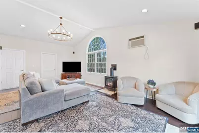 39 Duncan Street, Waldwick, NJ 07463 - Photo 1