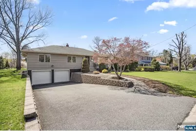 722 Prospect Street, Glen Rock, NJ 07452 - Photo 1