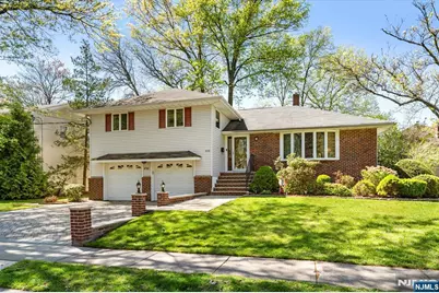 898 Columbus Drive, Teaneck Township, NJ 07666 - Photo 1