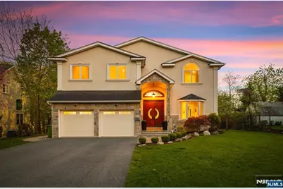 198 Lawson Place, Paramus, NJ 07652 - Photo 1