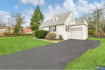 17 Ramsey Terrace, Fair Lawn, NJ 07410 - Photo 1