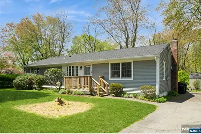 21 Spear Lane, Denville, NJ 07834 - Photo 1