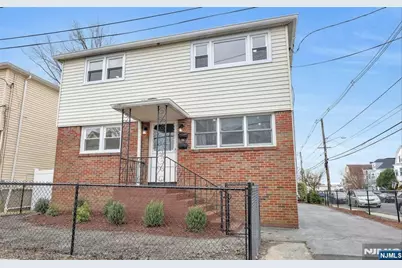 278 Stewart Avenue 1 #1, Kearny, NJ 07032 - Photo 1