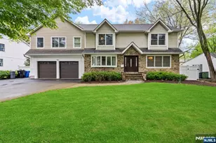 642 Falmouth Ave, Paramus, NJ 07652 - Photo 1