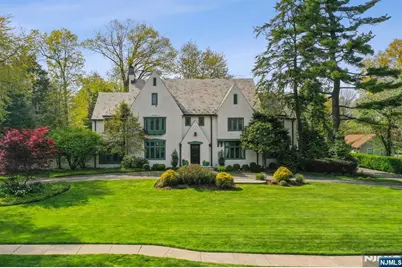 397 Charlton Avenue, South Orange, NJ 07079 - Photo 1