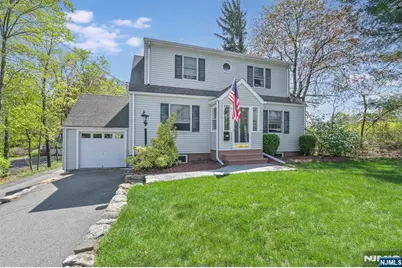 42 Jackson Avenue, Pequannock Township, NJ 07444 - Photo 1