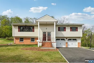 16 Laurel Court, Verona, NJ 07044 - Photo 1