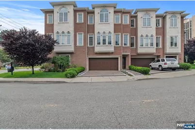 29 Cumbermeade Road, Fort Lee, NJ 07024 - Photo 1